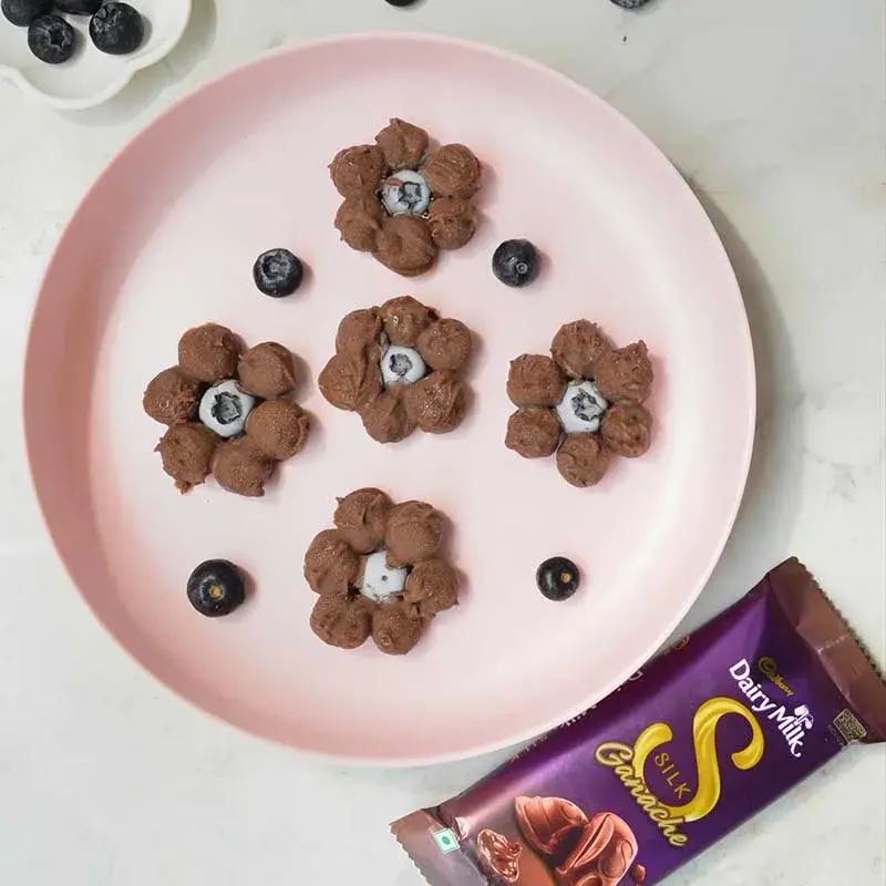 Chocolate Floral Blueberry