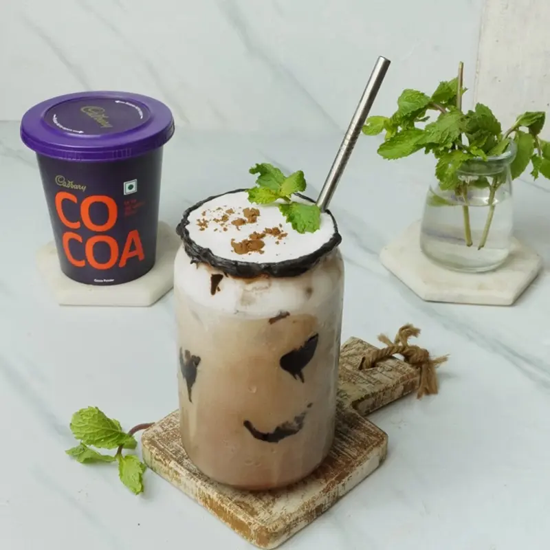Cold Brew Mint Mocha Drink
