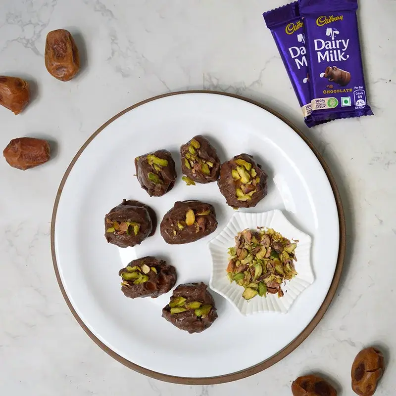 Oreo Stuffed Dairy Milk Dates Bite 